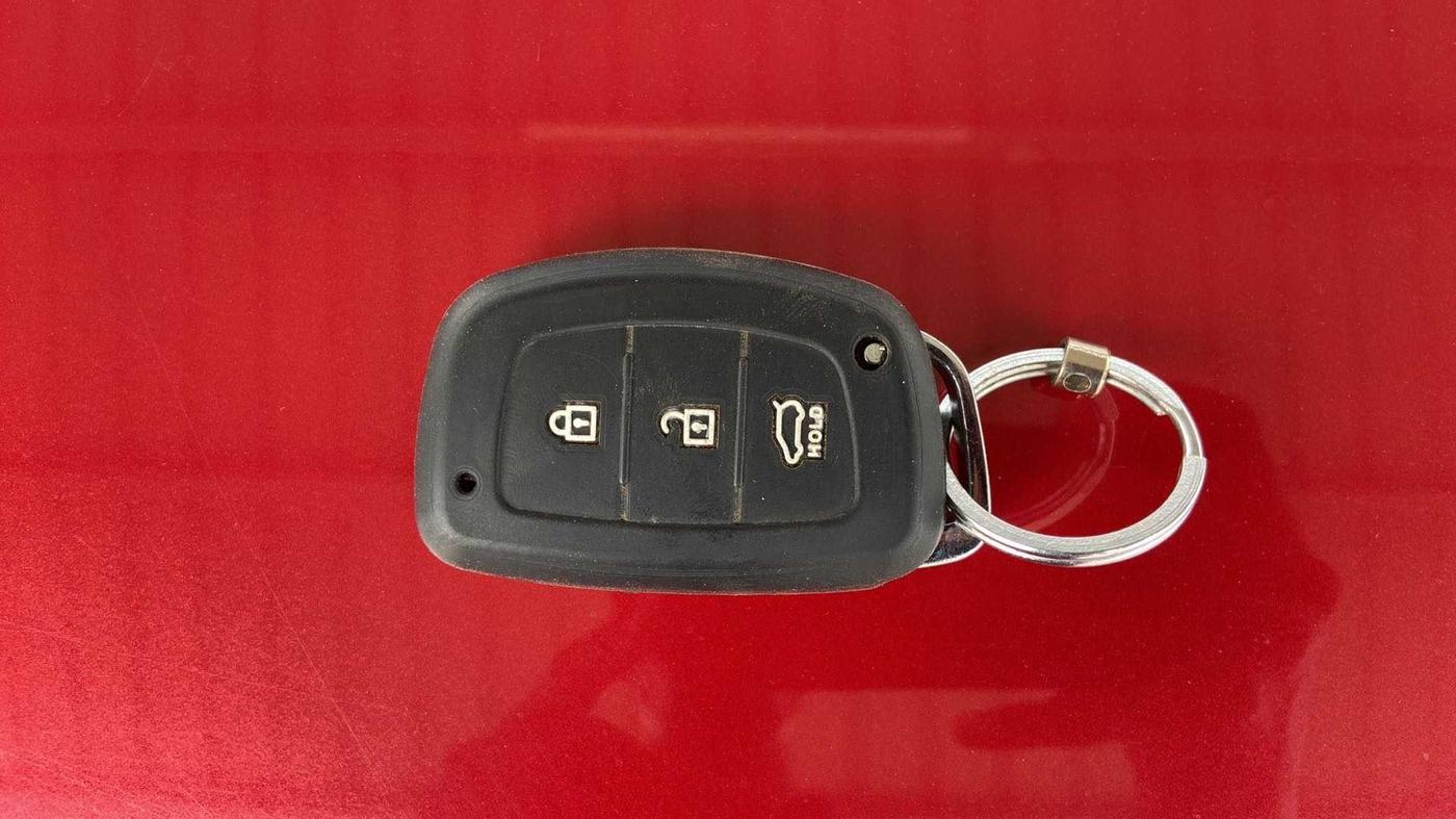 2019 Hyundai GRAND I10 NIOS ASTA 1.2 KAPPA VTVT, Petrol, Manual, 15,752 km, Key Close Up