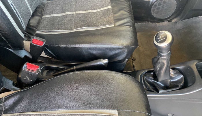 2018 Maruti Wagon R 1.0 VXI+, Petrol, Manual, 22,259 km, Gear Lever