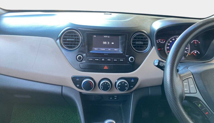 2017 Hyundai Grand i10 SPORTZ 1.2 KAPPA VTVT, CNG, Manual, 74,897 km, Air Conditioner