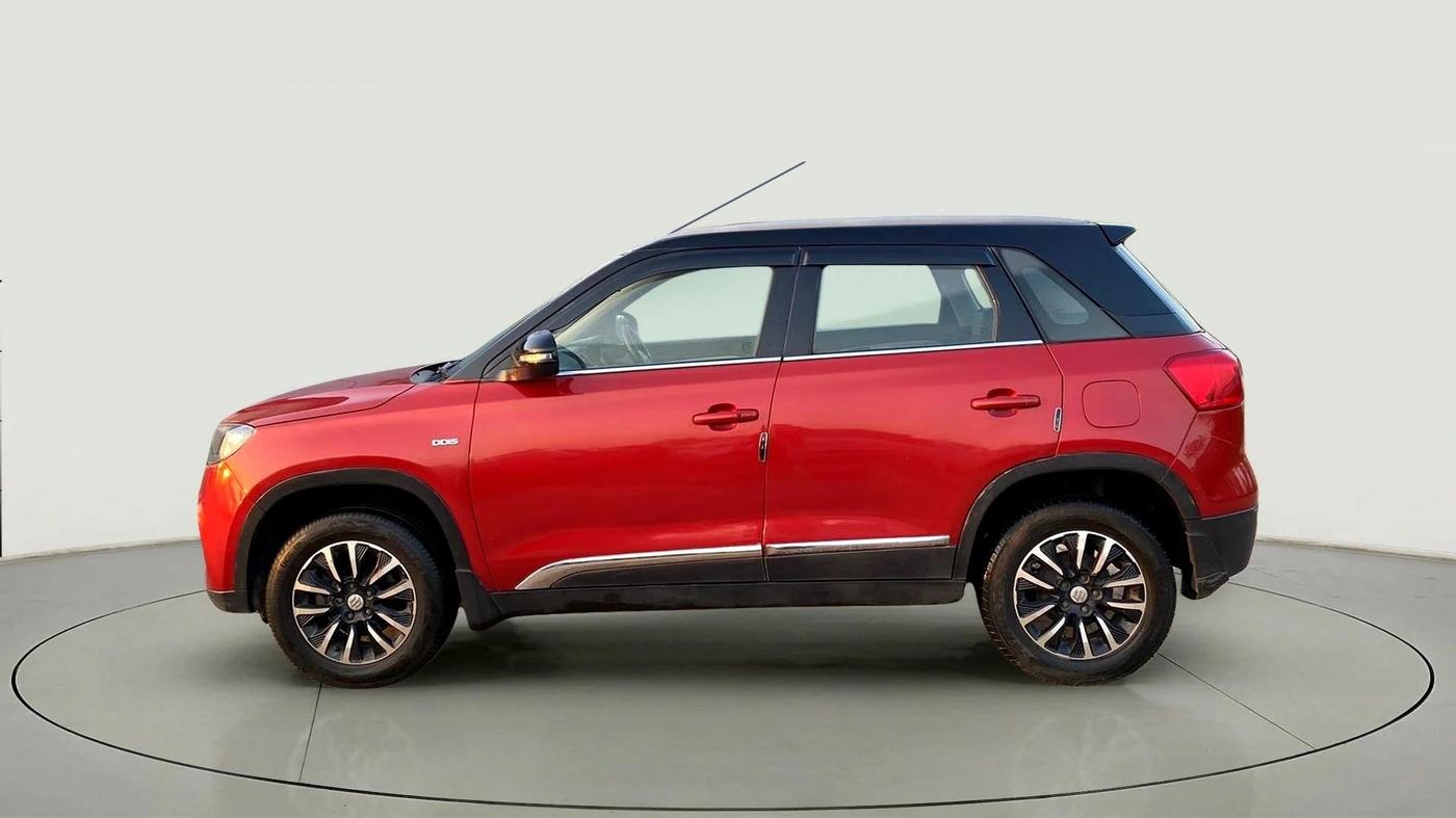 2018 Maruti Vitara Brezza ZDI PLUS DUAL TONE, Diesel, Manual, 52,722 km, Left Side