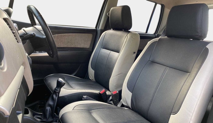 2016 Maruti Wagon R 1.0 VXI, CNG, Manual, 61,526 km, Right Side Front Door Cabin