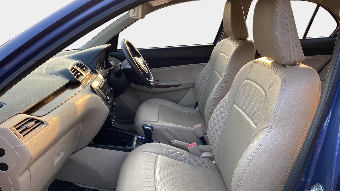 2018 Maruti Dzire ZXI AMT, Petrol, Automatic, 41,392 km, Right Side Front Door Cabin