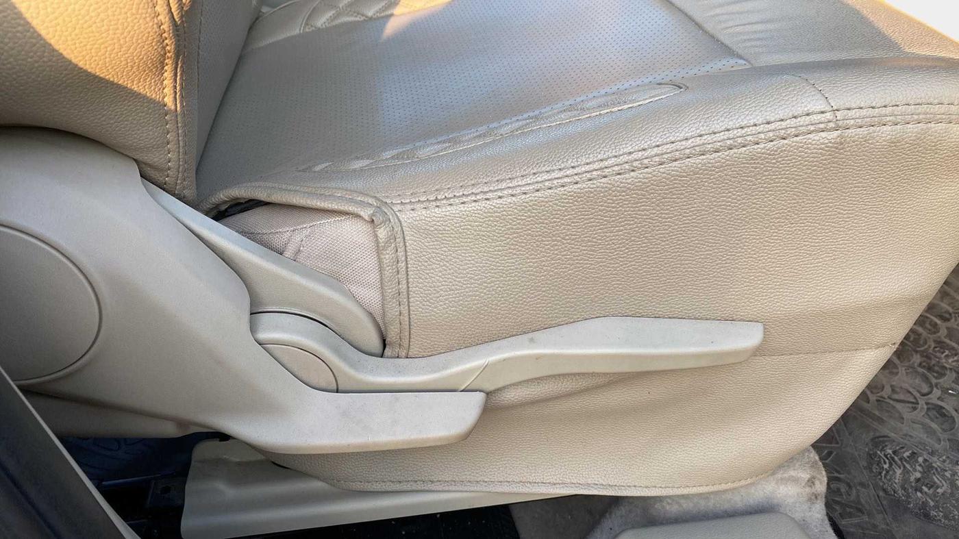 2018 Maruti Dzire ZXI AMT, Petrol, Automatic, 41,392 km, Driver Side Adjustment Panel