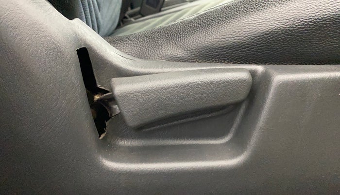 2017 Maruti Alto K10 VXI, Petrol, Manual, 78,089 km, Driver Side Adjustment Panel