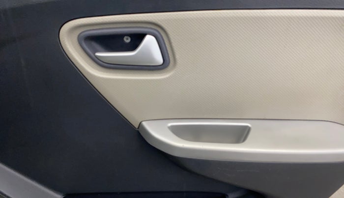 2017 Maruti Alto K10 VXI, Petrol, Manual, 78,089 km, Driver Side Door Panels Control