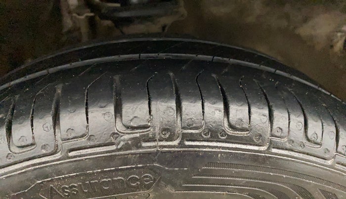 2017 Maruti Alto K10 VXI, Petrol, Manual, 78,089 km, Right Front Tyre Tread