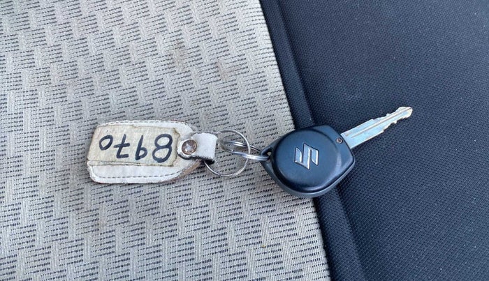 2020 Maruti Alto VXI, Petrol, Manual, 34,295 km, Key Close Up