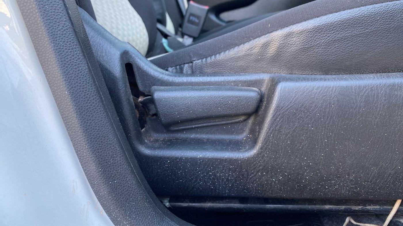2020 Maruti Alto VXI, Petrol, Manual, 34,295 km, Driver Side Adjustment Panel