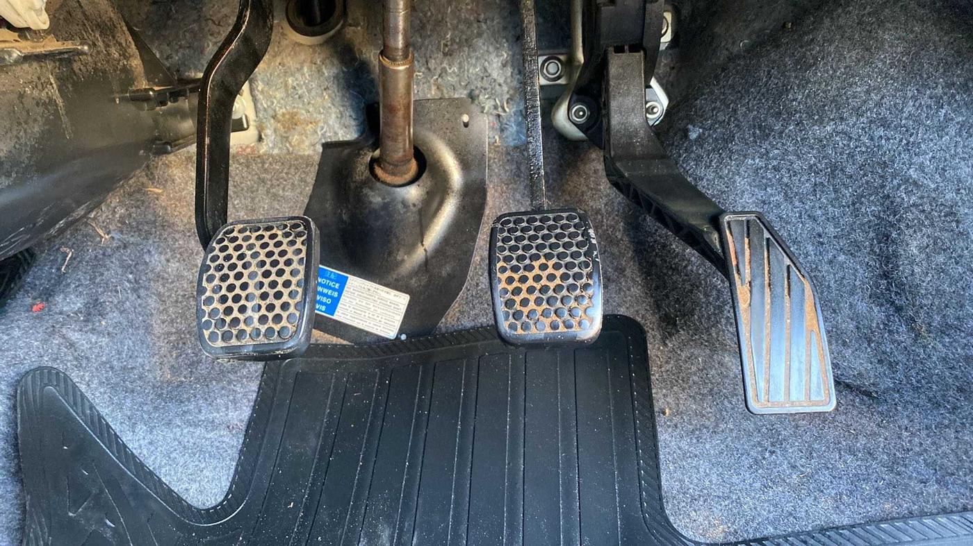 2020 Maruti Alto VXI, Petrol, Manual, 34,295 km, Pedals
