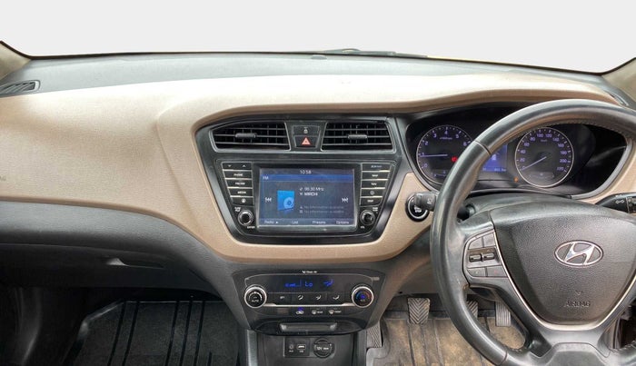 2016 Hyundai Elite i20 ASTA 1.2 (O), Petrol, Manual, 81,106 km, Air Conditioner