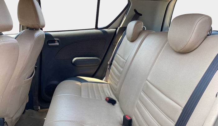 2014 Maruti Ritz VXI, Petrol, Manual, 86,219 km, Right Side Rear Door Cabin