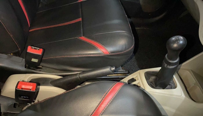 2019 Maruti Alto LXI, Petrol, Manual, 25,823 km, Gear Lever