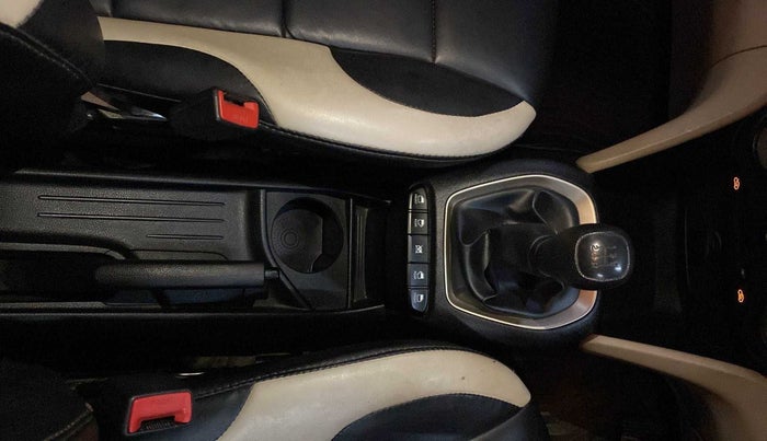 2019 Hyundai NEW SANTRO MAGNA, Petrol, Manual, 20,674 km, Gear Lever