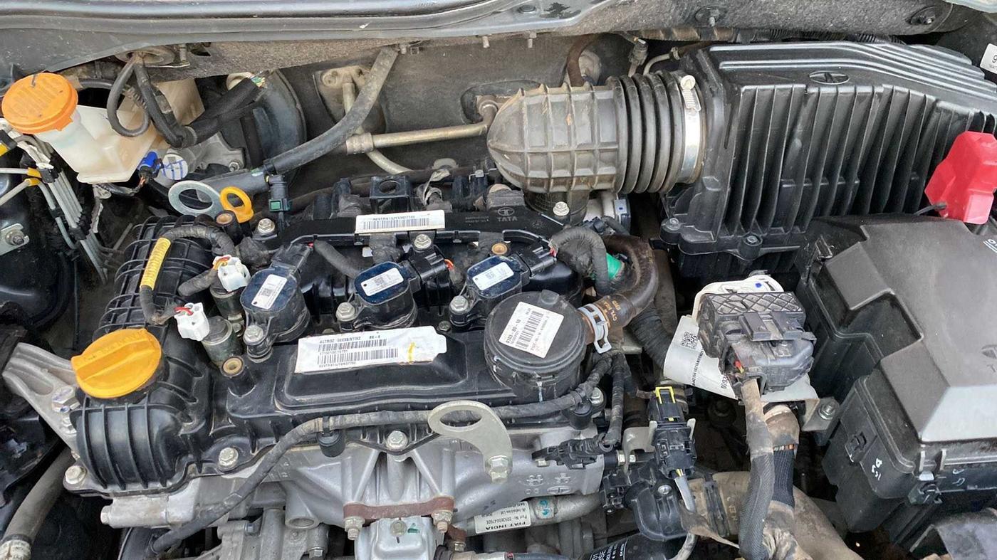 2021 Tata ALTROZ XT PETROL, Petrol, Manual, 41,826 km, Open Bonet