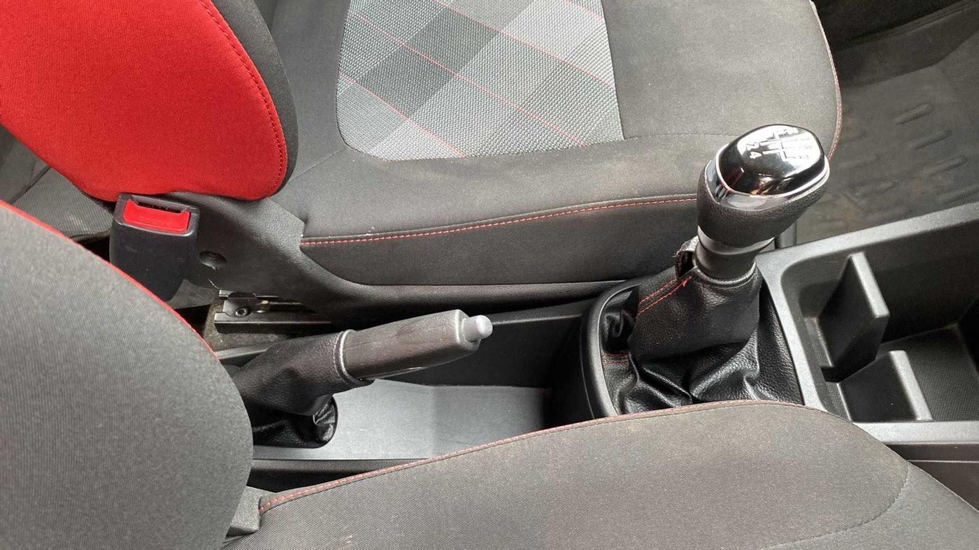 2020 Renault Kwid RXT 0.8, Petrol, Manual, 4,478 km, Gear Lever