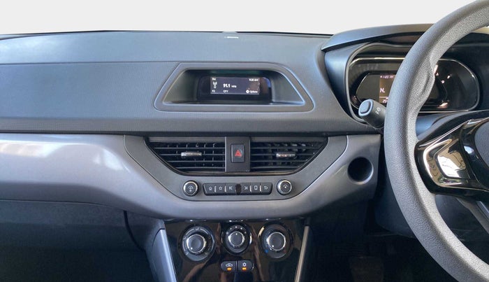 2021 Tata NEXON XMA PETROL, Petrol, Automatic, 2,523 km, Air Conditioner