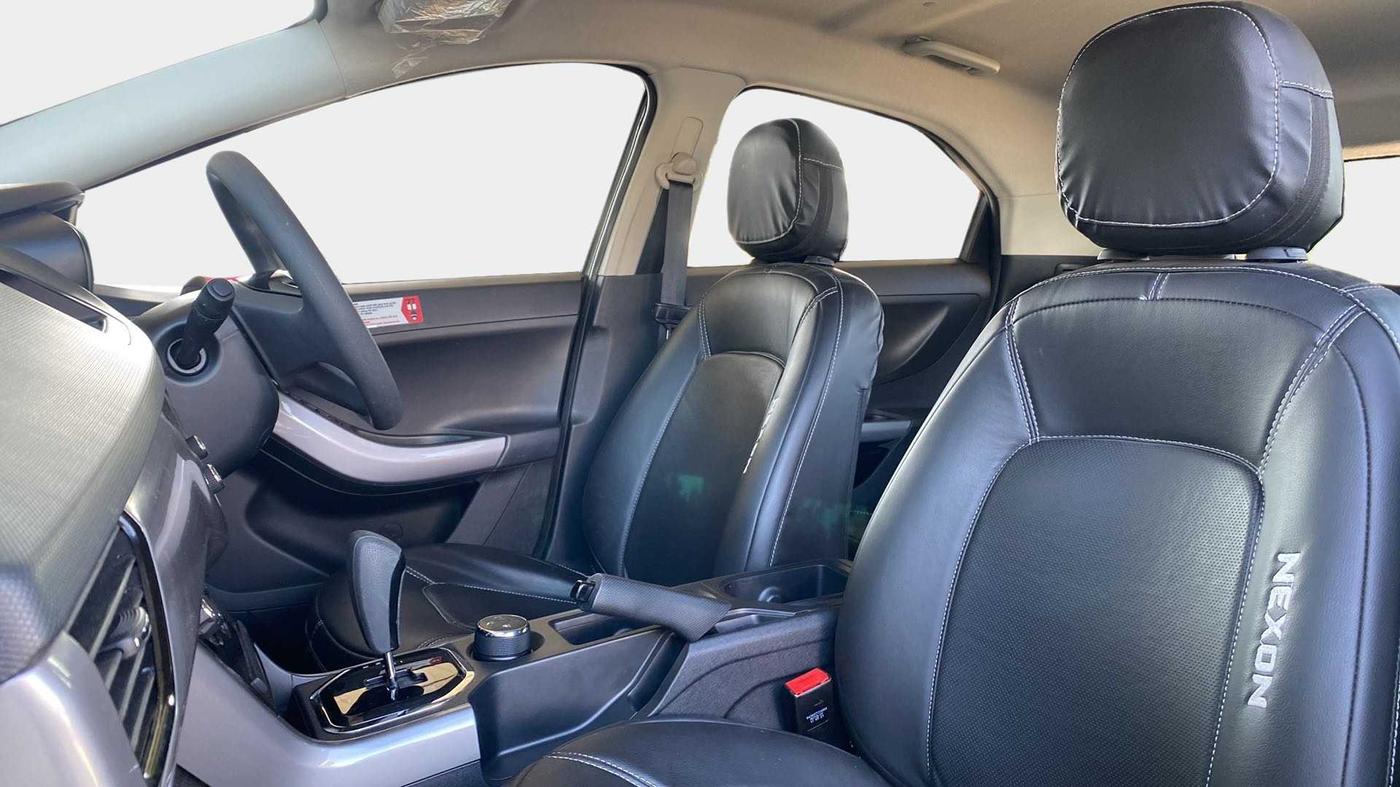 2021 Tata NEXON XMA PETROL, Petrol, Automatic, 2,523 km, Right Side Front Door Cabin