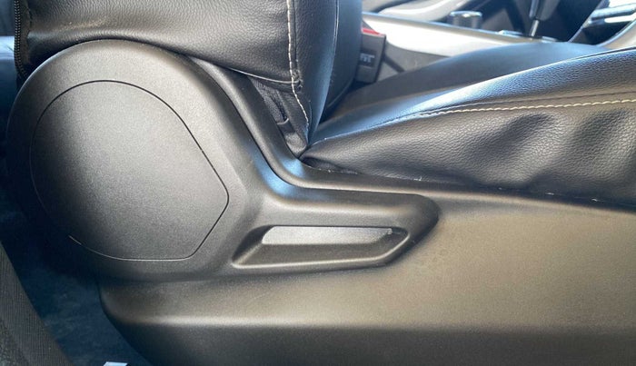 2021 Tata NEXON XMA PETROL, Petrol, Automatic, 2,523 km, Driver Side Adjustment Panel