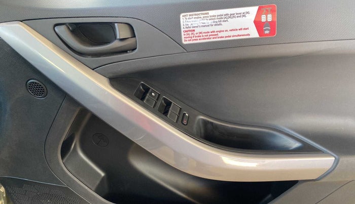 2021 Tata NEXON XMA PETROL, Petrol, Automatic, 2,523 km, Driver Side Door Panels Control