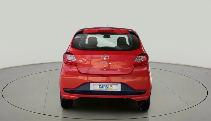 2022 Tata Tiago XT CNG, CNG, Manual, 37,865 km, Back/Rear