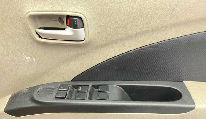 2016 Maruti Celerio VXI AMT, Petrol, Automatic, 58,613 km, Driver Side Door Panels Control