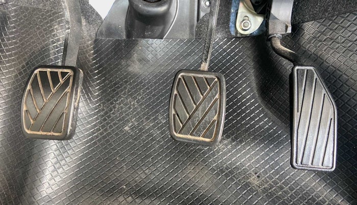 2023 Maruti New Wagon-R VXI 1.0, Petrol, Manual, 2,365 km, Pedals