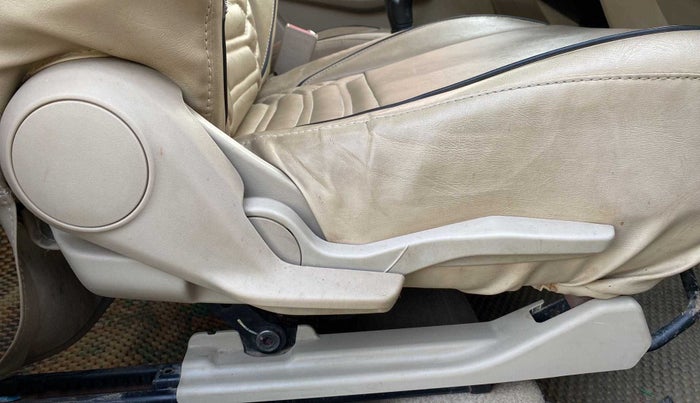 2018 Maruti Dzire VXI, Petrol, Manual, 54,756 km, Driver Side Adjustment Panel