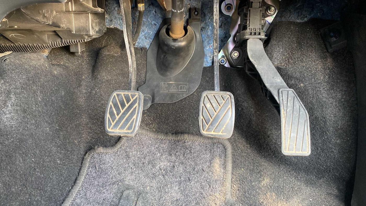 2022 Maruti Alto K10 VXI CNG, CNG, Manual, 25,131 km, Pedals