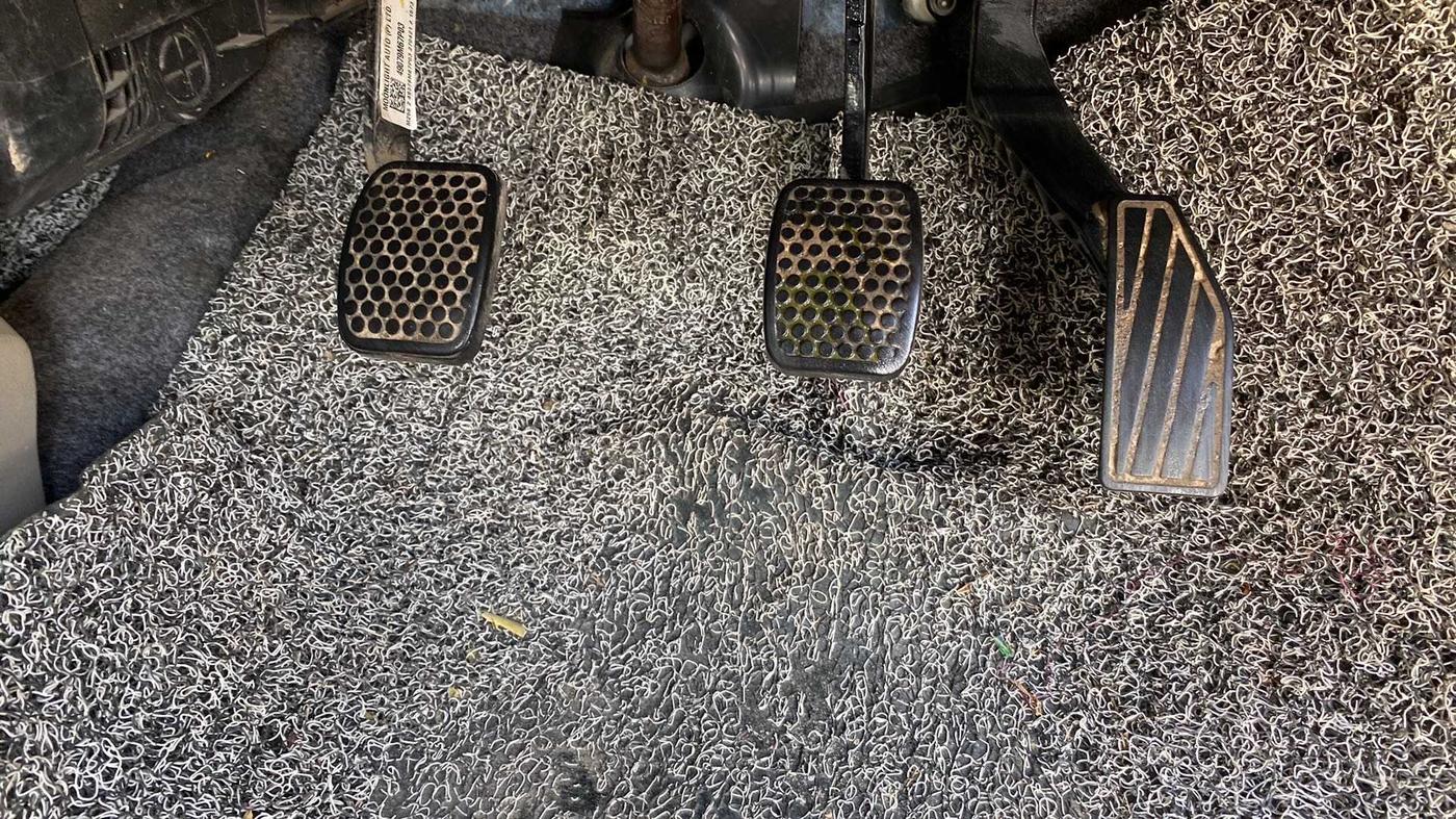 2021 Maruti Alto VXI, Petrol, Manual, 38,839 km, Pedals