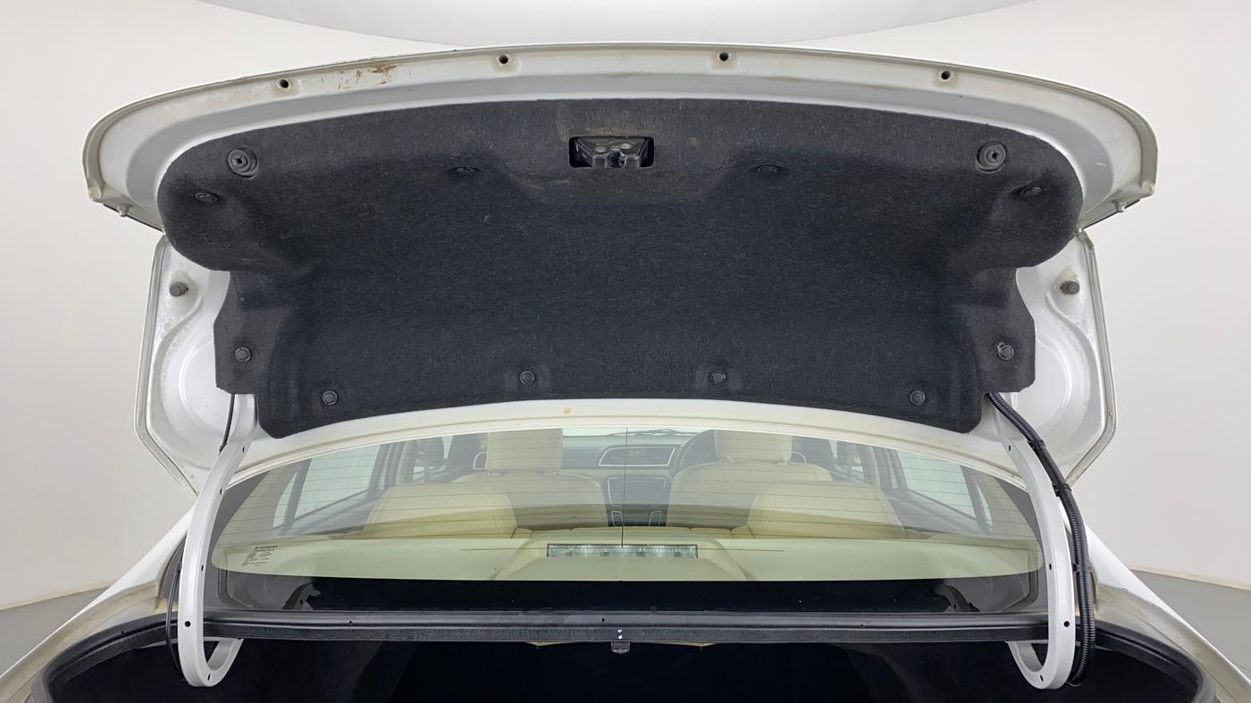 2019 Maruti Ciaz DELTA 1.5 SHVS VVT MT, Petrol, Manual, 70,084 km, Boot Door Open