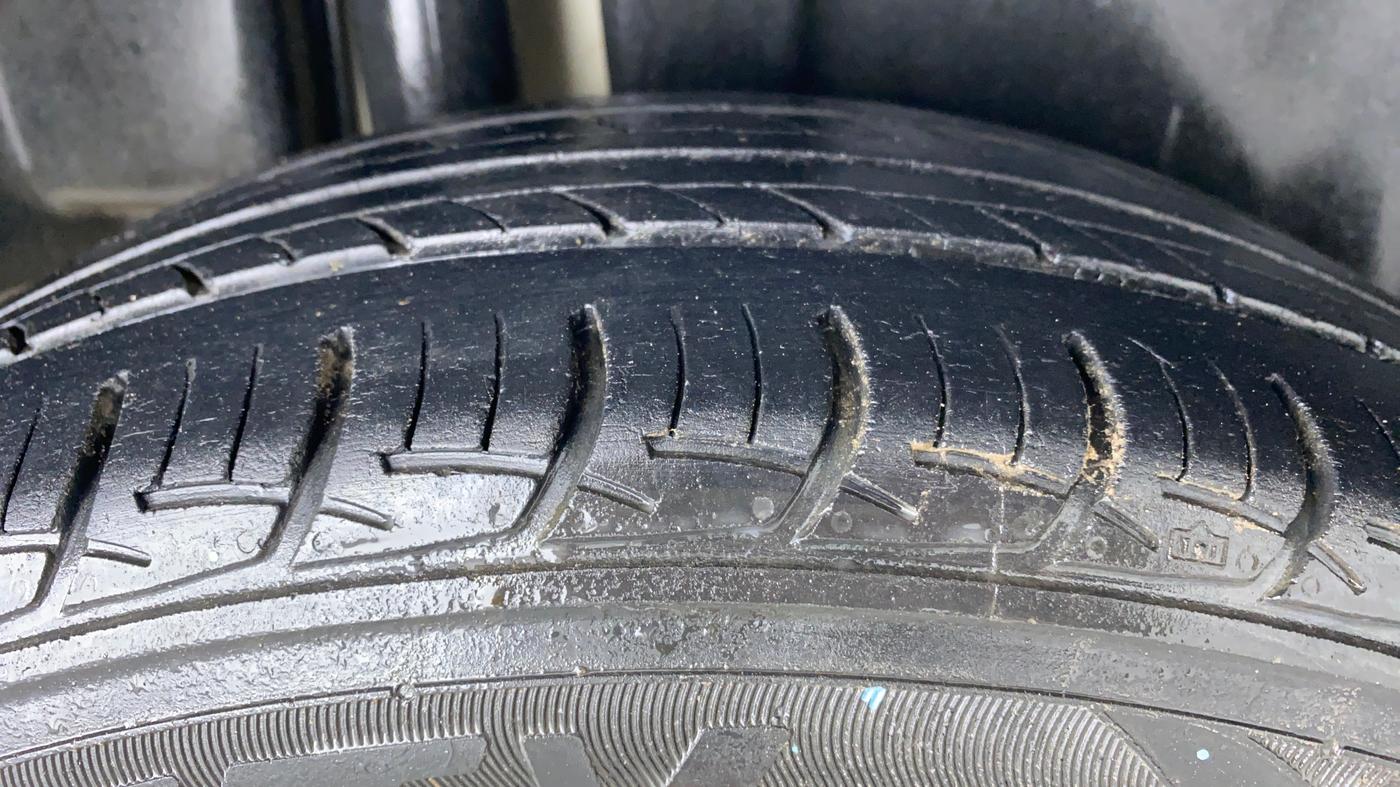 2019 Maruti Ciaz DELTA 1.5 SHVS VVT MT, Petrol, Manual, 70,084 km, Right Rear Tyre Tread