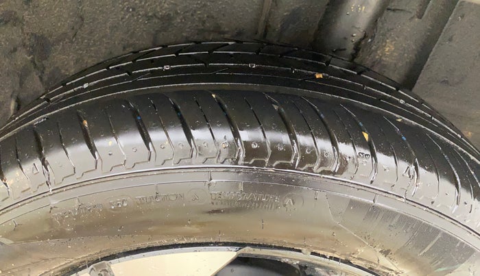 2025 Nissan MAGNITE N-Connecta B4D 1.0 Petrol MT, Petrol, Manual, 234 km, Left Rear Tyre Tread