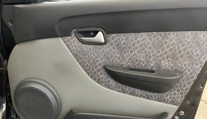 2017 Maruti Alto 800 LXI, Petrol, Manual, 68,483 km, Driver Side Door Panels Control