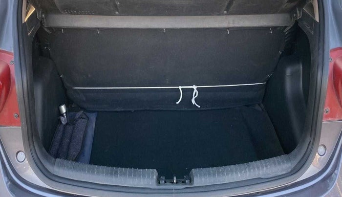 2017 Hyundai Grand i10 SPORTZ (O) 1.2 KAPPA VTVT, Petrol, Manual, 75,797 km, Boot Inside