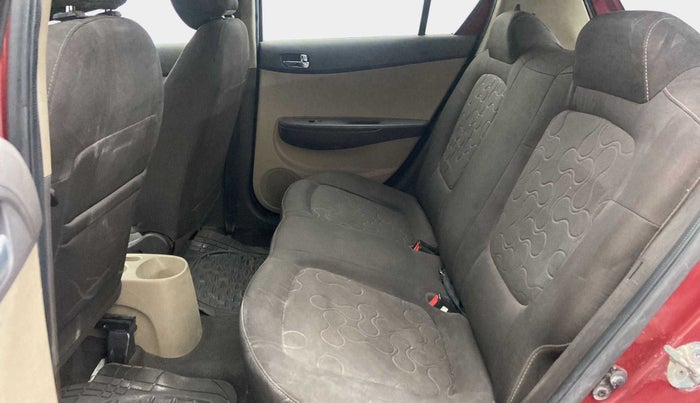 2011 Hyundai i20 MAGNA 1.2, Petrol, Manual, 34,207 km, Right Side Rear Door Cabin