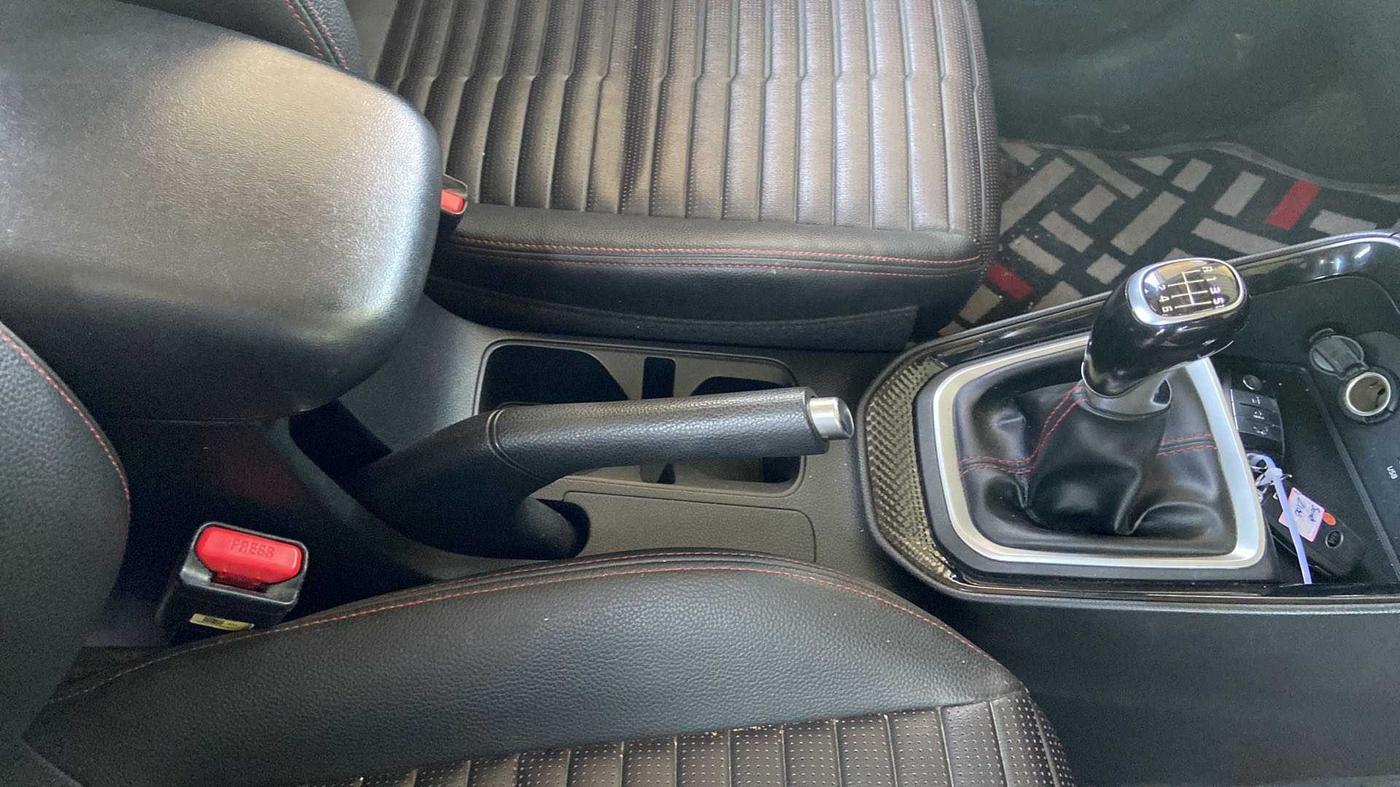 2020 KIA SONET GTX PLUS 1.0 IMT, Petrol, Manual, 34,003 km, Gear Lever