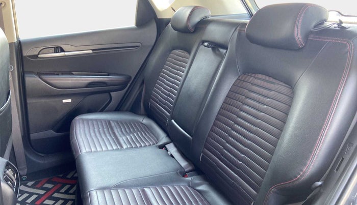 2020 KIA SONET GTX PLUS 1.0 IMT, Petrol, Manual, 34,003 km, Right Side Rear Door Cabin