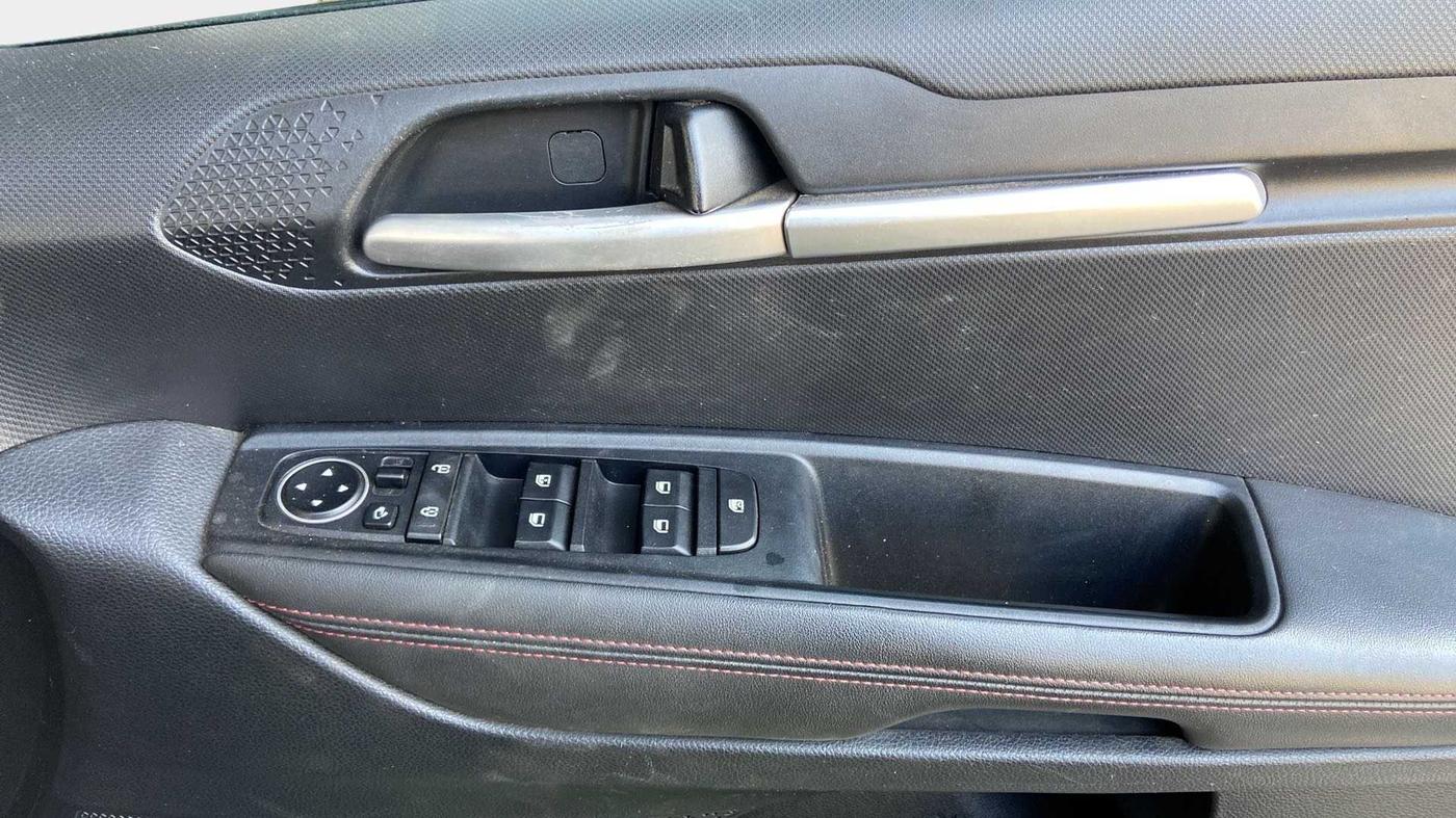 2020 KIA SONET GTX PLUS 1.0 IMT, Petrol, Manual, 34,003 km, Driver Side Door Panels Control