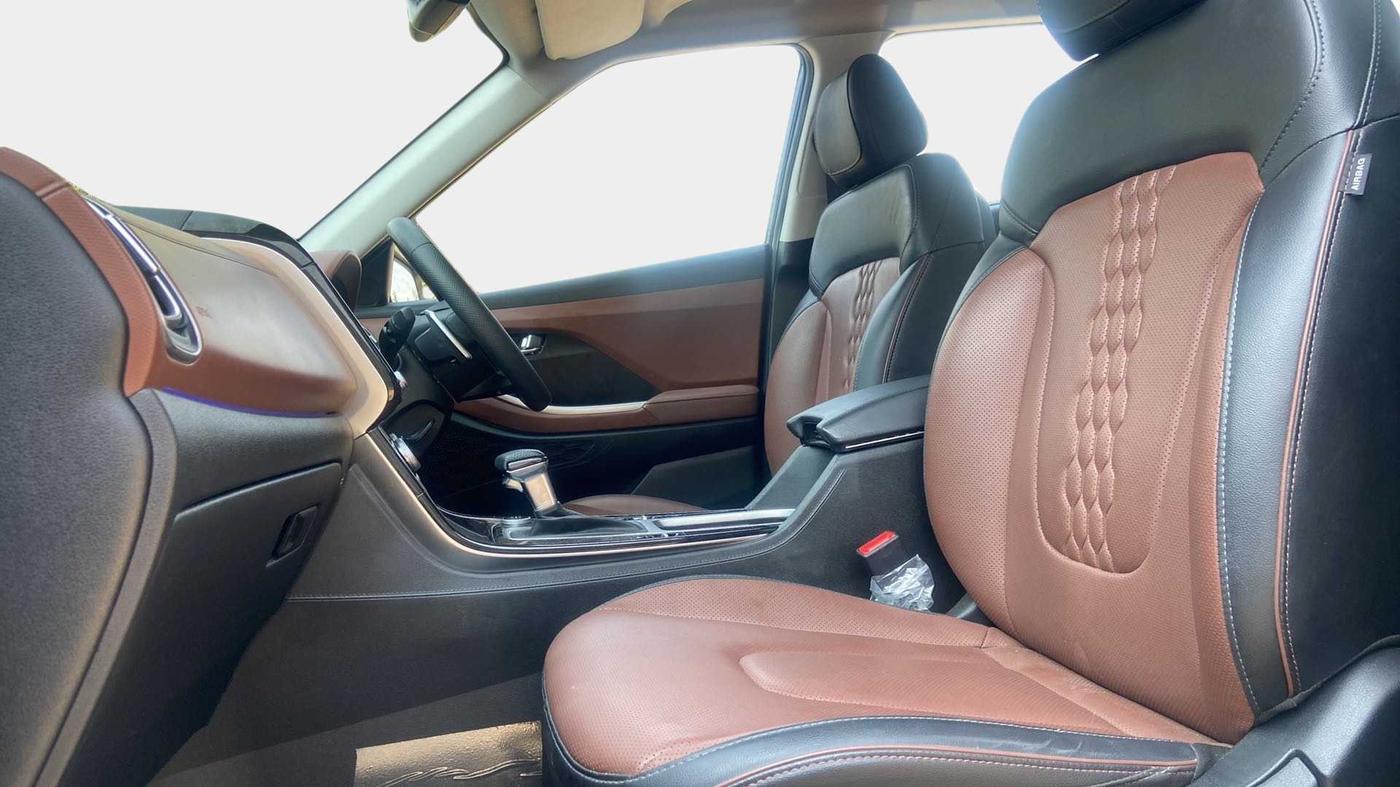 2022 Hyundai ALCAZAR 2.0 SIGNATURE (O) AT 7STR, Petrol, Automatic, 11,009 km, Right Side Front Door Cabin