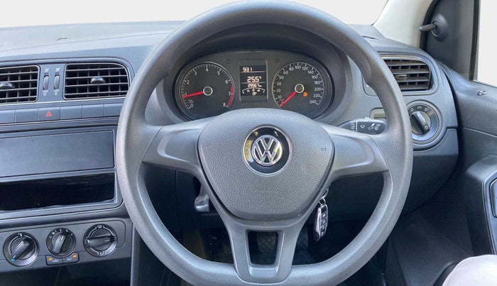 2021 Volkswagen Polo TRENDLINE 1.0L, Petrol, Manual, 29,638 km, Steering Wheel Close Up