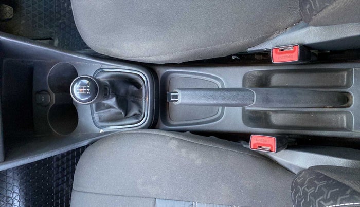 2021 Volkswagen Polo TRENDLINE 1.0L, Petrol, Manual, 29,638 km, Gear Lever