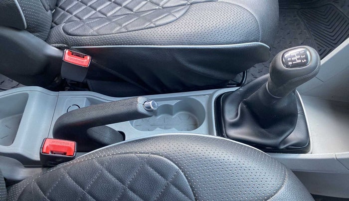 2021 Tata Tiago XZ PLUS DUAL TONE PETROL, Petrol, Manual, 12,519 km, Gear Lever