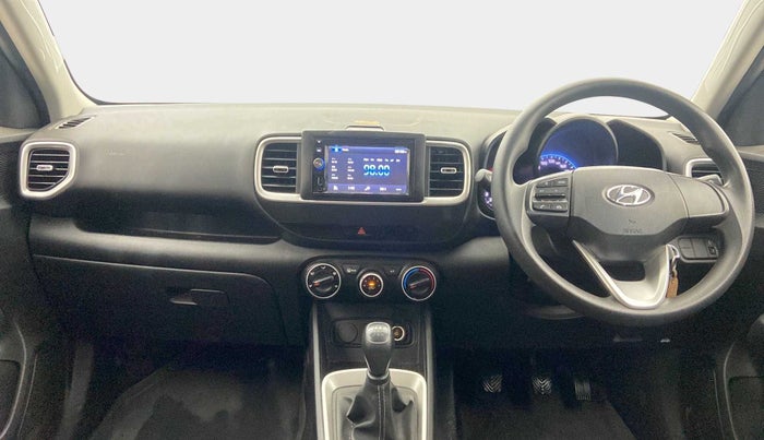 2020 Hyundai VENUE S 1.2, Petrol, Manual, 26,467 km, Dashboard