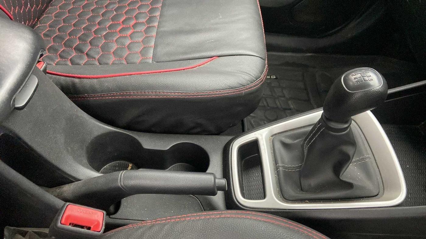 2020 Hyundai VENUE S 1.2, Petrol, Manual, 26,467 km, Gear Lever