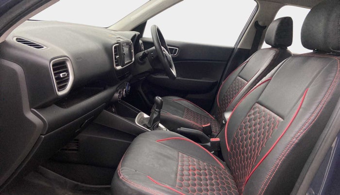 2020 Hyundai VENUE S 1.2, Petrol, Manual, 26,467 km, Right Side Front Door Cabin