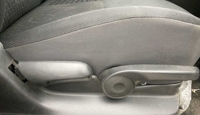 2022 Maruti Vitara Brezza ZXI PLUS, Petrol, Manual, 20,059 km, Driver Side Adjustment Panel