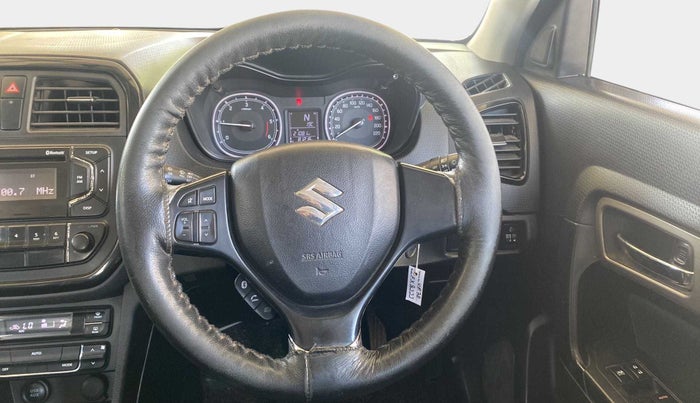 2019 Maruti Vitara Brezza ZDI AMT, Diesel, Automatic, 81,453 km, Steering Wheel Close Up
