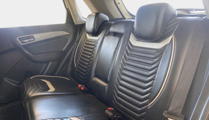 2019 Maruti Vitara Brezza ZDI AMT, Diesel, Automatic, 81,453 km, Right Side Rear Door Cabin