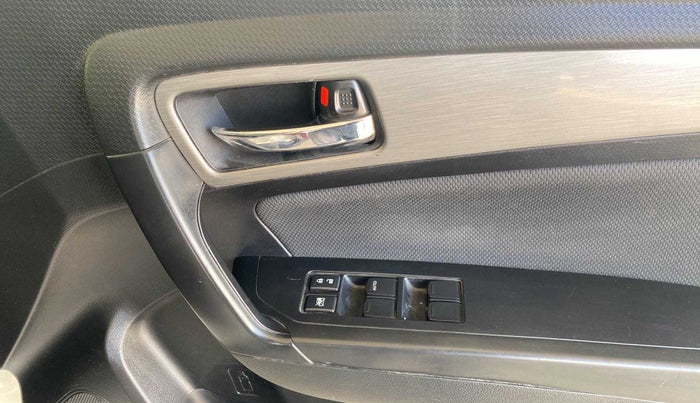 2019 Maruti Vitara Brezza ZDI AMT, Diesel, Automatic, 81,453 km, Driver Side Door Panels Control