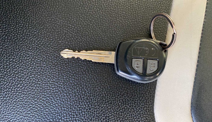 2019 Maruti Vitara Brezza ZDI AMT, Diesel, Automatic, 81,453 km, Key Close Up